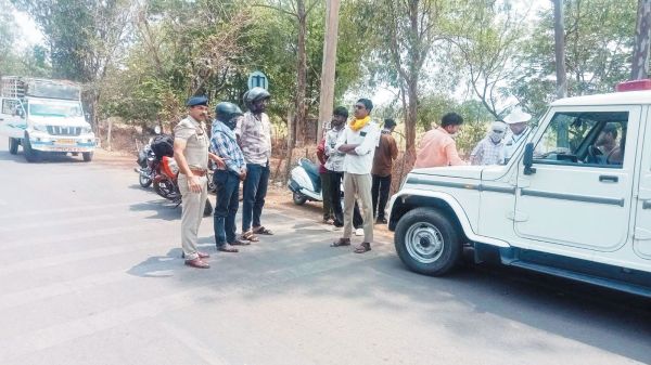 11 वाहनों पर सवा लाख का जुर्माना