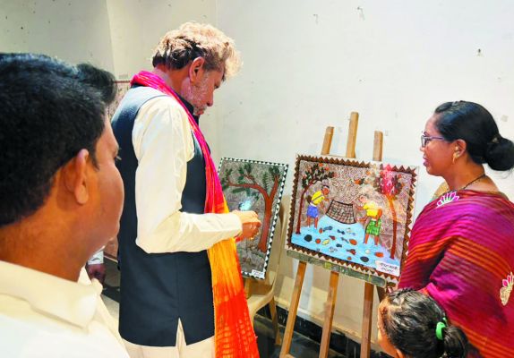बस्तर की कला परंपराओं का भव्य संगम