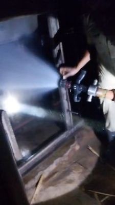 प्लाईवुड फैक्ट्री में लगी आग, दो घंटे में काबू
