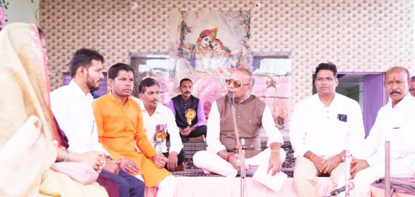 कलयुग में यदि कोई जीवित भगवान हैं तो वे राम भक्त हनुमान हैं-अजय