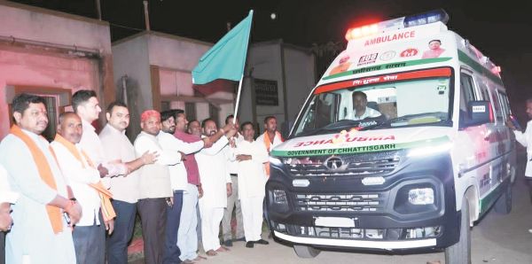 बेमेतरा को मिलीं 6 संजीवनी 108 एम्बुलेंस