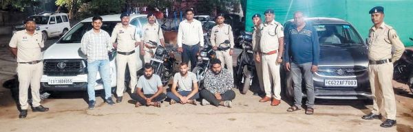 कूटरचित दस्तावेजों से खातों से 31 लाख निकाले, 3 आरोपी गिरफ्तार