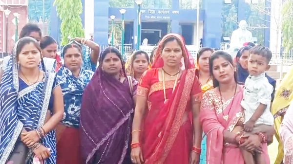 कटगी में अवैध शराब बिक्री के  खिलाफ महिलाओं ने खोला मोर्चा