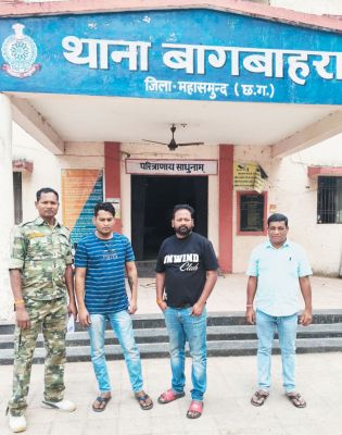 डीजल का अवैध कारोबार, 3 बंदी डेढ़ सौ लीटर डीजल-वाहन जब्त