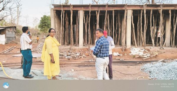 धीमी प्रगति पर ठेकेदारों को जारी होगा नोटिस