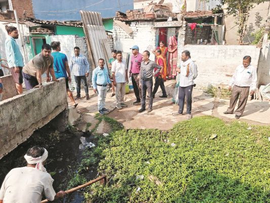 बरसात पूर्व जलभराव रोकने नाले की सफाई