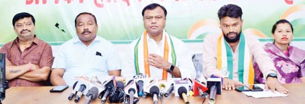 बस्तर की पंचायतों को 1 करोड़ रु. और विशेष पैकेज दिया जाए-कांग्रेस