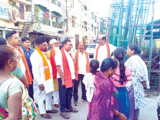 जनसंपर्क से सशक्त हो रहा संगठन