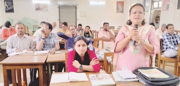 बुनियादी गणित एवं शिक्षण पद्धति पर चारों ब्लॉकों की कार्यशाला