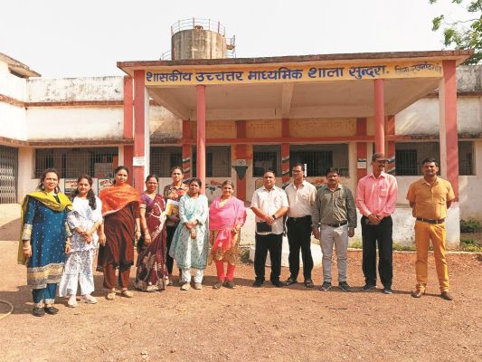 डीएमसी ब्यौहरे ने किया शालाओं का अवलोकन