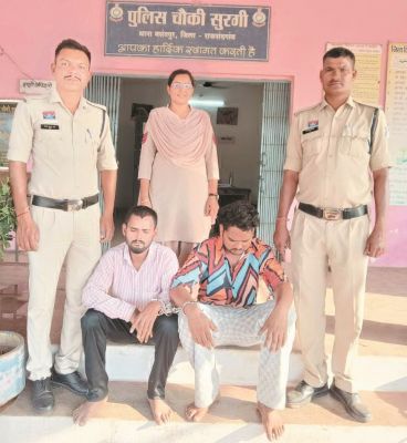 खेतों से केबल तार-पंप चोरी के आरोपी गिरफ्तार