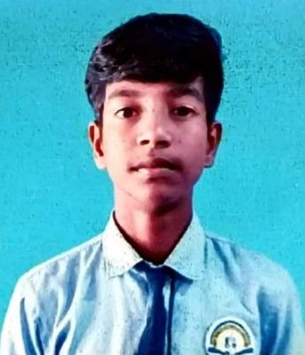 पीएम श्री सेजेस जयनगर के छात्र आरुष मृधा का राष्ट्रीय स्क्वैश स्पर्धा में चयन