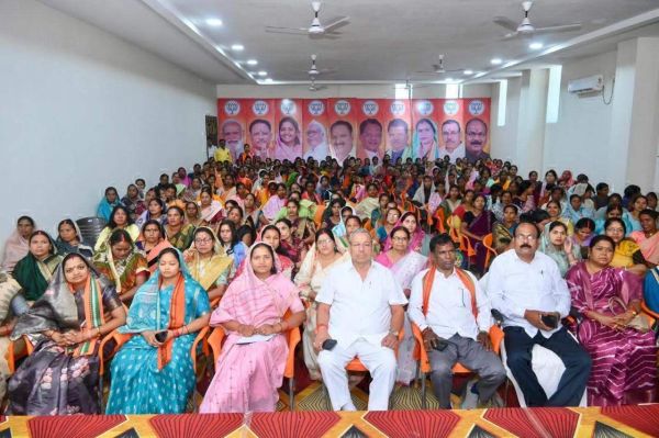 महिला आरक्षण बिल 21 वीं सदी का सबसे बड़ा और क्रांतिकारी निर्णय