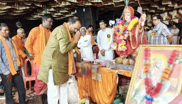 हमारी संस्कृति ही हमें एक सूत्र में बांधकर रखती है-योगेश