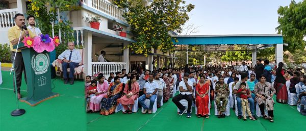 ओपीएस में पीटीएम, फीस और पाठ्यपुस्तकों पर चर्चा