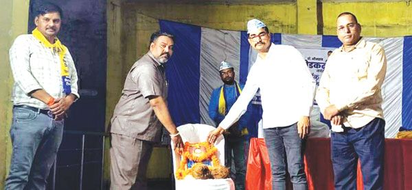 डॉ.अम्बेडकर की श्रद्धांजलि