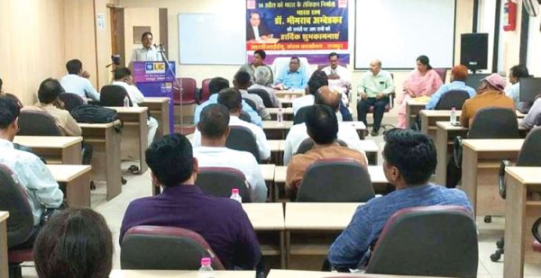 संविधान बचाने की लड़ाई ही आंबेडकर के विचारों को बचाने की लड़ाई है- महापात्र