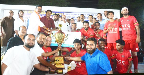 एकता कप हॉकी टूर्नामेंट में एचटीसी दुर्ग का कब्जा, टाई ब्रेकर से आया नतीजा