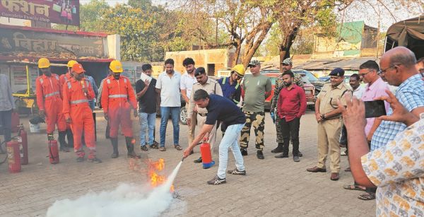 चेम्बर की पहल पर अग्निशमन सेवा सप्ताह में मॉकड्रिल
