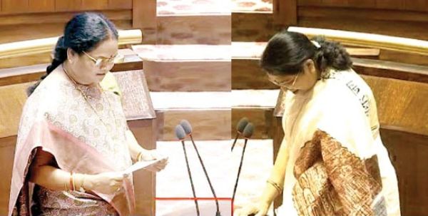 फुलो-लक्ष्मी ने ली शपथ