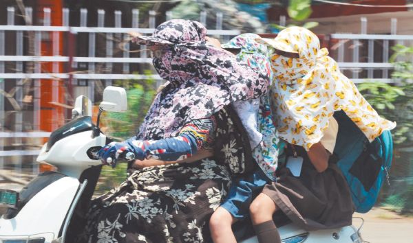 जून से ज्यादा अप्रैल में पड़ रही गर्मी, जल्द लू चलने की संभावना