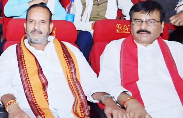 फिल्म ‘द बिरनपुर फाइल्स’ देखने पहुंचे भाजपा किसान नेता