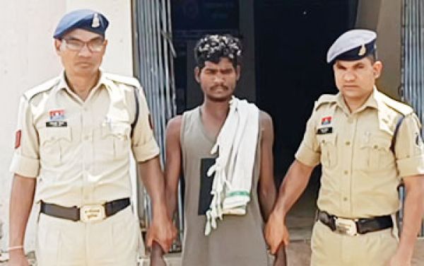 पिता की हत्या, बेटा बंदी