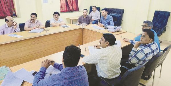 जनगणना-2027 की तैयारियों को लेकर निगम आयुक्त ने की समीक्षा बैठक