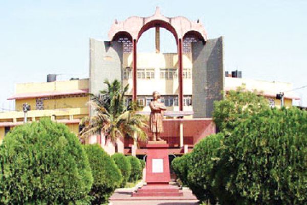 रैगिंग को लेकर यूजीसी ने समय रहते कमेटियां बनाने सभी विवि को किया अलर्ट