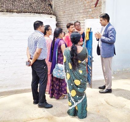 कलेक्टर ने जनगणना फील्ड प्रशिक्षण का किया निरीक्षण