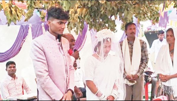 अनोखी शादी बनी चर्चा का विषय: दुल्हन लेकर पहुंची बारात, दूल्हे की हुई विदाई