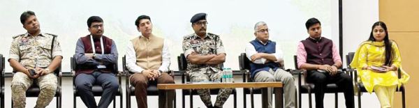 बस्तर में सोशल मीडिया क्रिएटर्स मीट