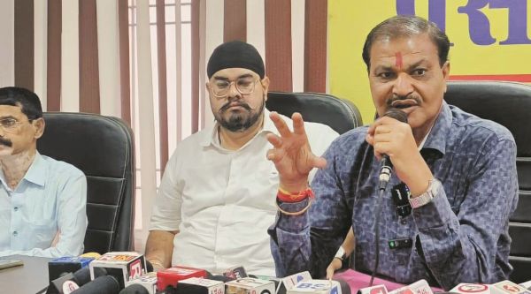 आवासीय भूमि के लिए 10 और व्यावसायिक के लिए 20 प्रतिशत संपत्तिकर निर्धारित