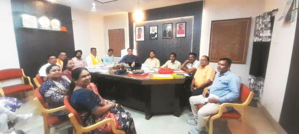 संपत्तिकर में पुनर्विचार कर वृद्धित दर को कम करने का निर्णय