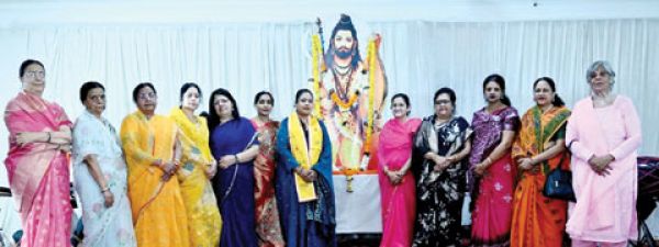 परशुराम जन्मोत्सव पर भव्य महाआरती भजन संध्या आयोजित