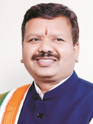 महिला आरक्षण के नाम पर जनता को भ्रमित करने का प्रयास कर रही भाजपा-विनोद चंद्राकर