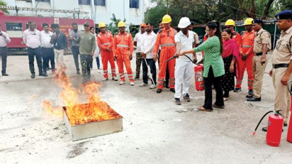 स्टेट बैंक में मॉक ड्रिल