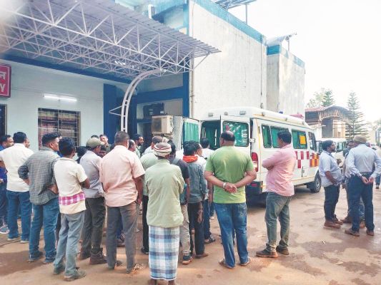 मालगाड़ी की चपेट में मजदूर गंभीर