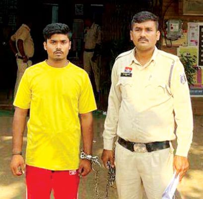 पहले जयश्री राम बोलकर चाकू से किया हमला, अब जेल में