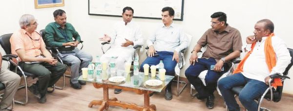 भिलाई-चरौदा निगम को एनएसपीसीएल से मिले 74 लाख के उपकरण