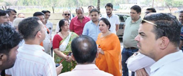 महापौर ने  क्रिस्ट ग्रीन के ले आउट की जांच  के आदेश दिए