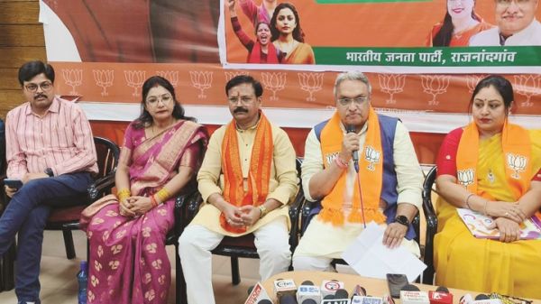 विपक्ष की राजनीतिक स्वार्थ से महिला आरक्षक बिल नहीं हुआ पास