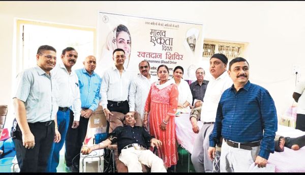 मानव एकता दिवस पर संत निरंकारी चेरिटेबल फाउंडेशन का रक्तदान शिविर