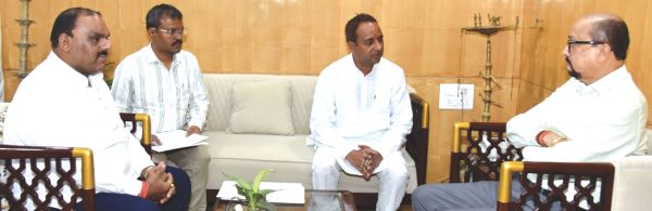 विश्व रेडक्रॉस दिवस पर राज्य भर में होंगे विशेष कार्यक्रम राज्यपाल डेका ने दिए निर्देश