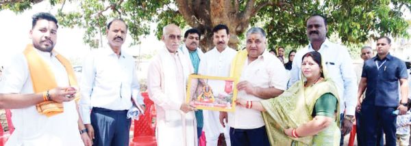 कैबिनेट मंत्री अग्रवाल ने विकास परियोजनाओं का किया भूमिपूजन