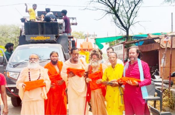 गौ माता को राष्ट्र माता का दर्जा दिलाने  रैली,पदयात्रा कर तहसीलदार को सौपें ज्ञापन