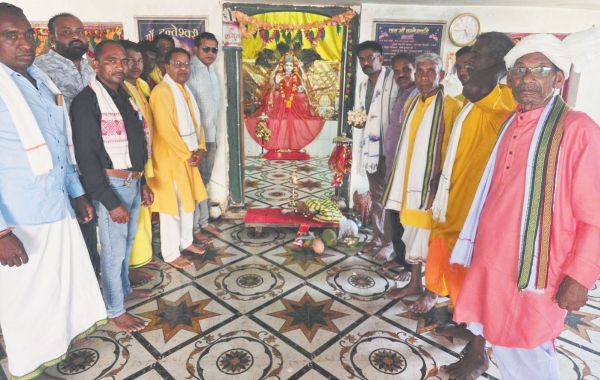 पारम्परिक देव मेला में 84 परगनाओं के देवी-देवता