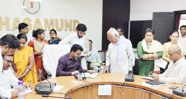 जनदर्शन में 58 आवेदन