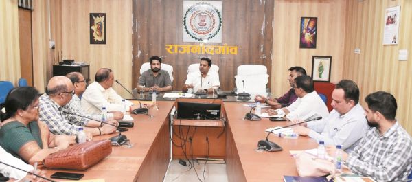 नीट-2026 परीक्षा की तैयारी को लेकर अपर कलेक्टर ने ली बैठक