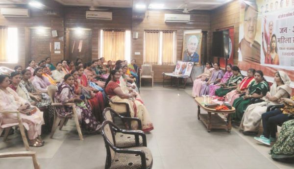 कांग्रेस में महिलाओं का नहीं होता सम्मान - गायकवाड़